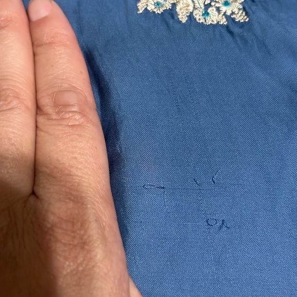 Sundance 100% Cupro Silk Floral Beaded Embroidered Tunic Blouse Blue Large - Picture 6 of 9